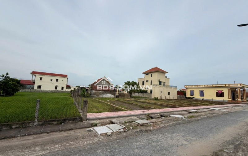 BÁN ĐẤT VEN BIỂN GIÁ RẺ NHẤT QUẤT LÂM HIỆN TẠI